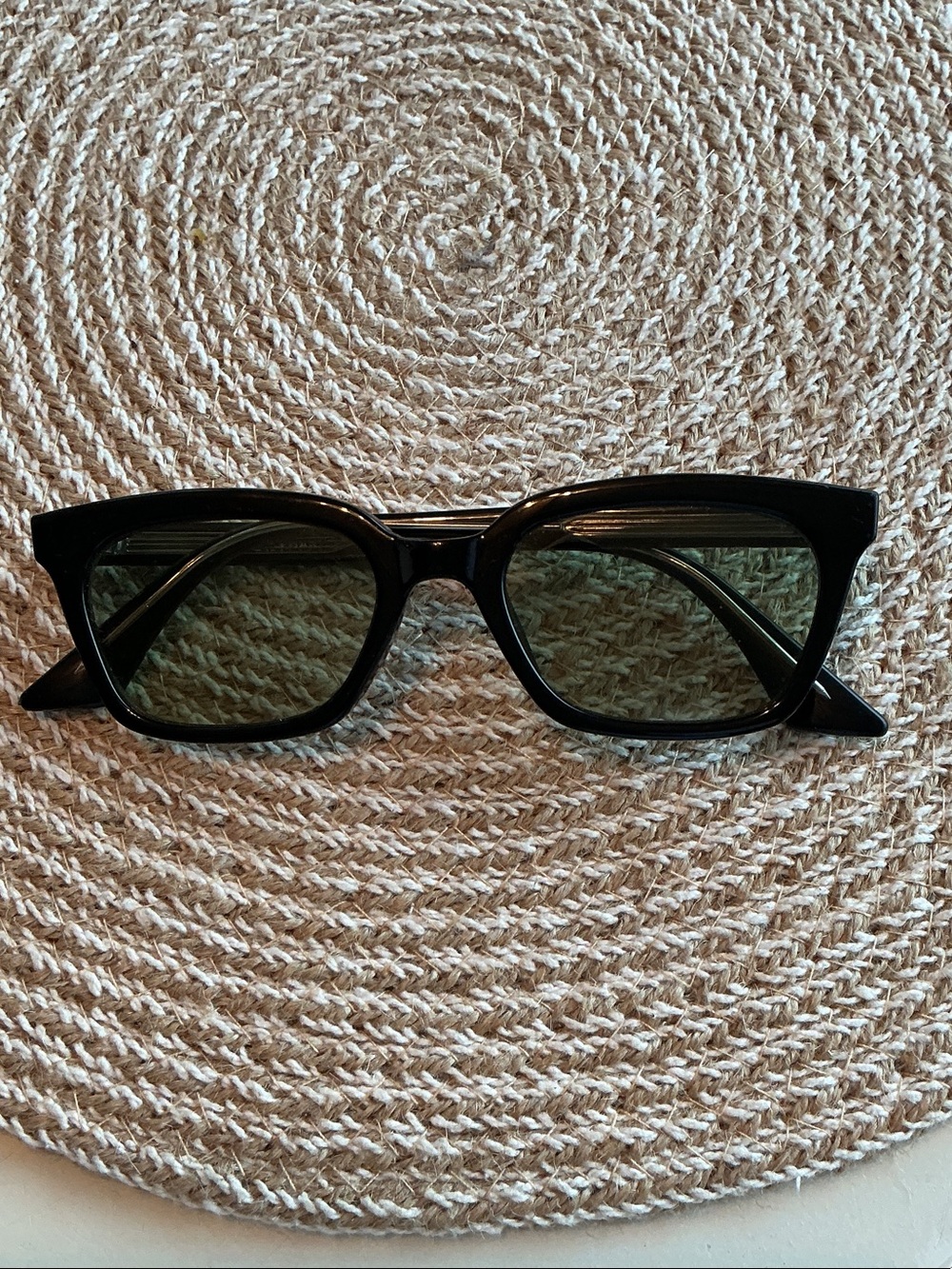 Classic Black Rectangle Sunglasses with Green Lenses by blue elephant